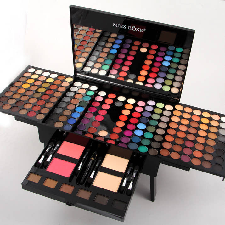 Pro Makeup Palette 180 Vibrant Eyeshadow & Blush Colors in Travel Box